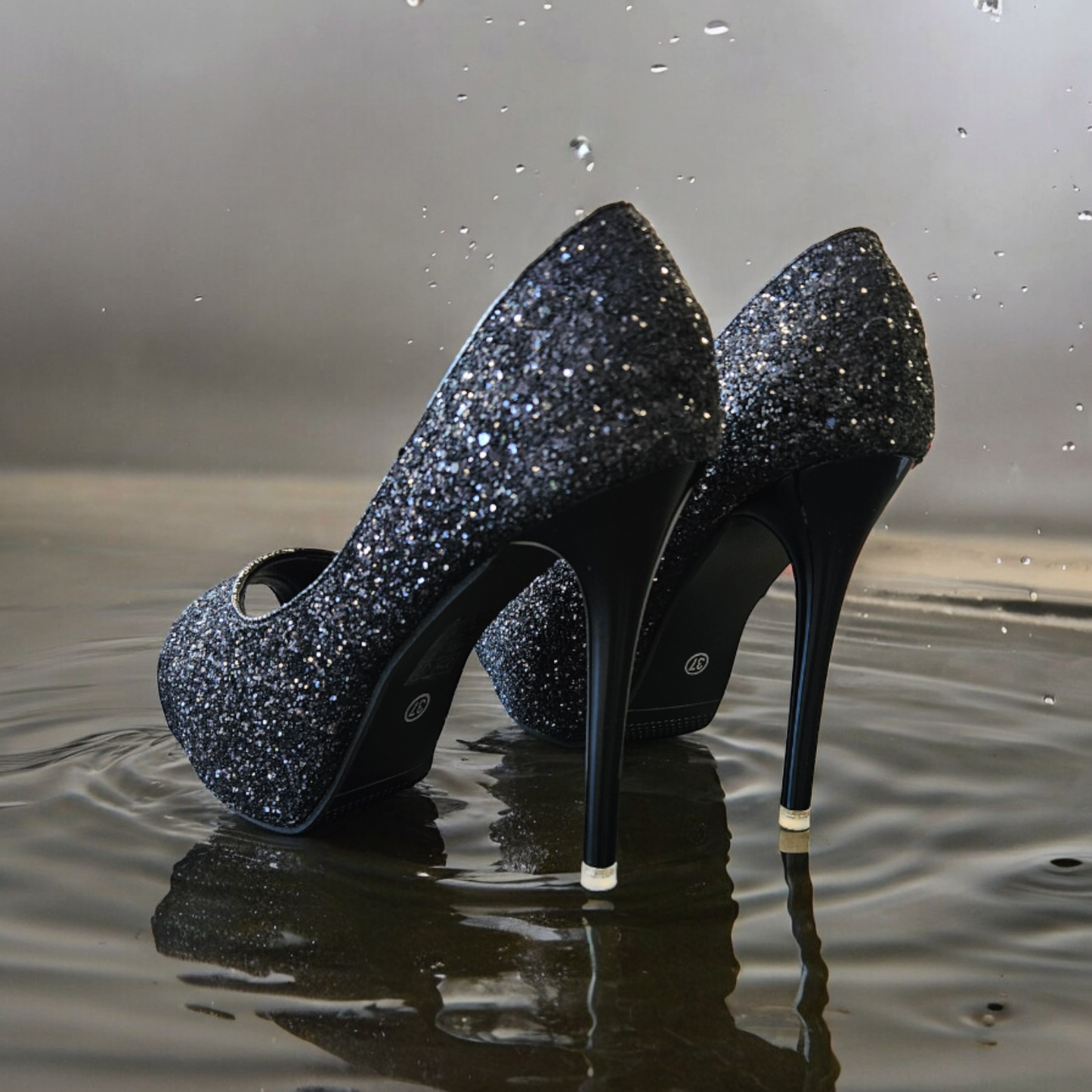 Black Glitter High-Heels